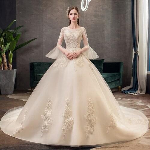 Vestido De Noiva 2020 Champange Wedding Dress With Train Half Flare Sleeve Lace Wedding Gowns Princess Vintage Wedding Dresses