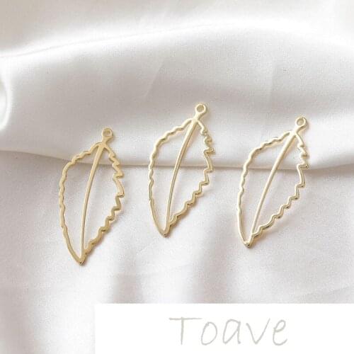 14K gold-plated copper plated real gold hollow leaf pendant exquisite frame diy hand-made earring material accessories