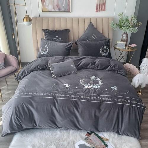 2020 Luxury Velvet Flannel Smooth Bedding Set Warm Fleece embroidery Duvet Cover Bed Sheet Pillowcases Queen King Size 4Pcs