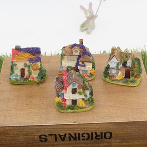 ZOCDOU 1 Piece European Style House Building Room Village Town City Model Statue Car Figurine Crafts Figure Ornament Miniatures