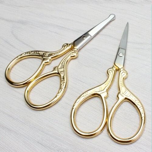 Small Stainless Steel Eyebrow Comb Scissors Manicure Nail Cuticle Trimmer Scissor Beauty Makeup Facial Hair Remover Tool