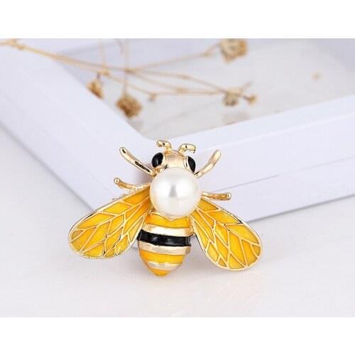 Utei Jewelry Amazing Gold Color Alloy Enamel Little Pearl Bee Brooch Delicate Women Apparel Jewelry Pin