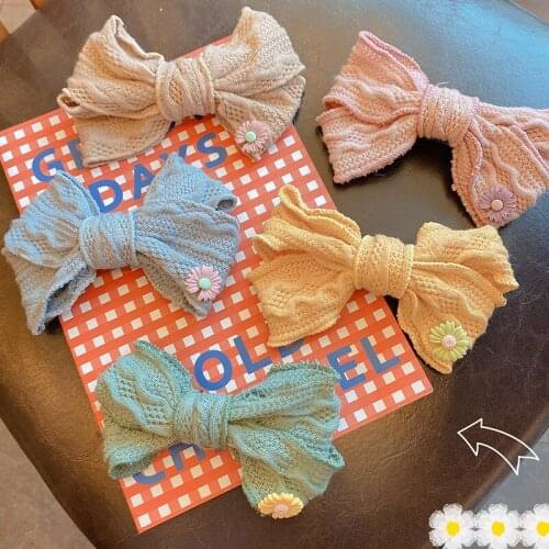 Children Cute Colors Knitting Bow Acrylic Flower Ornament Hair Clips Girls Lovely Alloy Barrettes Hairpins Kids Hair Accessories