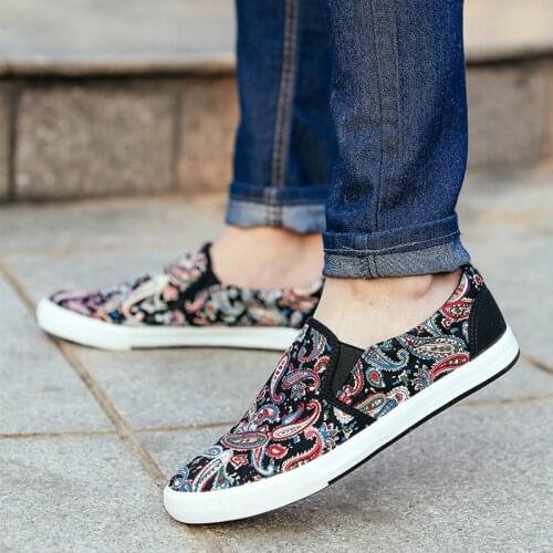 New Comfortable Men Casual Shoes Canvas 2017 Summer Fashion Breathable Men mesh Shoes flats Brand Zapatillas Deportivas Hombre