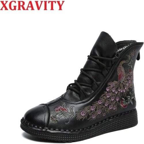 XGRAVITY 2020 Autumn Winter Warm Boots Round Toe Footwear Ladies Fashion Casual Embroidery Peacock Flats Female Flat Boots Girl