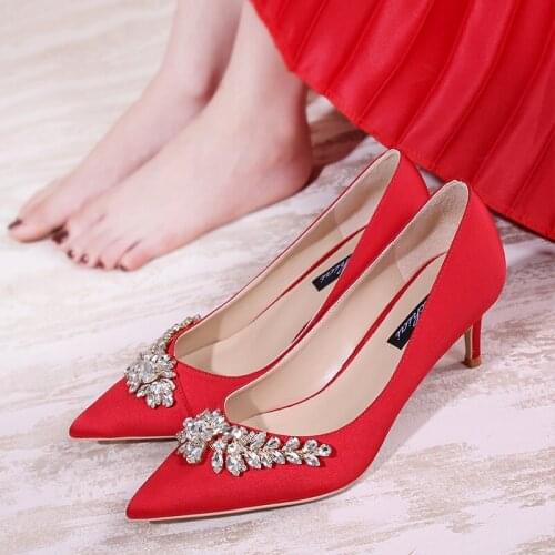 Chinese wedding shoes women 2019 new red dress wedding shoes bride shoes pointed high heel wedding bridesmaid shoes