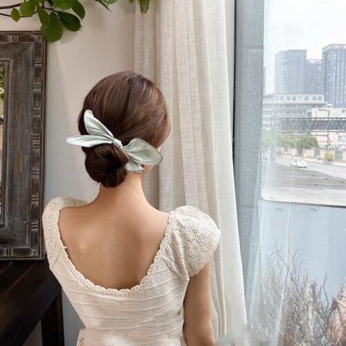 South Koreas Dongdaemun temperament satin ball head hair device simple net red lazy braided hair style artifact new female