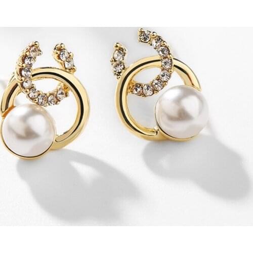 925 Silver Needle Double C Simple Stud Earrings Women 2021 Fashion Inlaid Imitation Pearl Ball Jewelry Valentines Day Gift