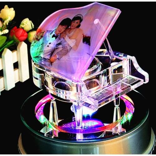 Crystal piano fashion Crystal Glass Led Lighting base show Pretty Beautiful Lamp rotating rotate base stand display
