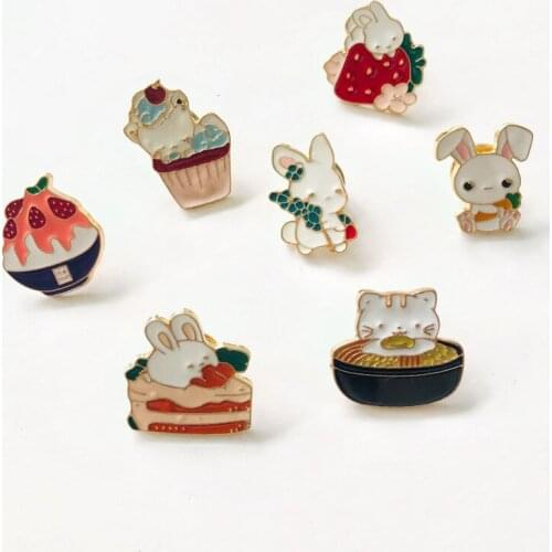 Fashion Kawaii Rabbit Carrot Cartoon Brooches Enamel Metal Pins Mushroom Flowers Bunny hijab Lapel Pin Kid Broche Bag Icon Badge