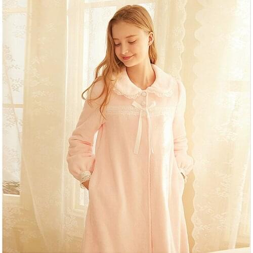 Women Sleepwear Lolita Princess Robe Flannel Pajamas.Warm Turndown Collar Sleep Robes Lace Nightgown Dressing Gown Loungewear