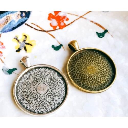 5pcs/lot 30mm Necklace Pendant Setting Antique Bronze Silver Glass Cabochon Blank Base Supplies for Jewelry Finding T200