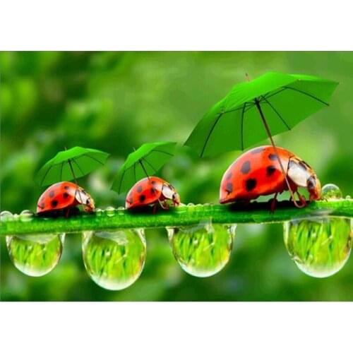 Diamond Embroidery Animals Diamond Painting 5D Ladybug and Green Leaves Cross Stitch Kit Rhinestone Mosaic Home Decoration Gift