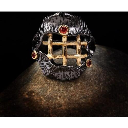 CHARLINLIOL Gothic Hollow Ruby Inlay Rings for Women 925 Silver Black Gold Cocktail Evening Party Finger Rings Italy Jewelry