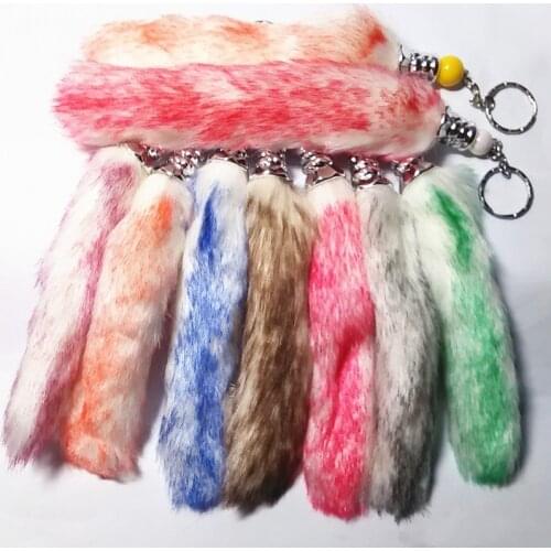 Fashion Fake Fur Tail Key Chain Big Pompon Tail Keychain Women Arts Crafts Bag Charming Pendant Soft Car Key Holder Nice Gift