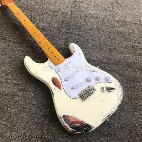 In stock. Do old electric guitar restoring ancient ways, white do old, real photos, all colors can be, free shipping