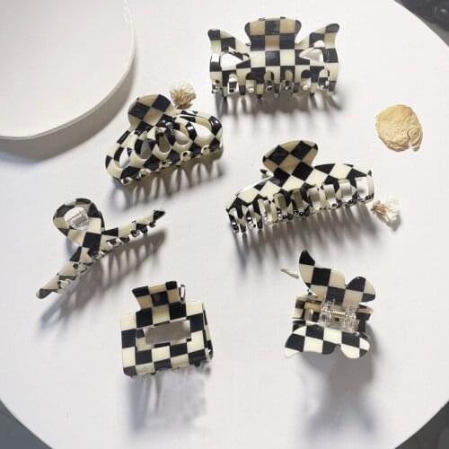Korean Hot Selling New Fashion Simple Retro Acetic Acid Acrylic Hair Claw Clips For Women