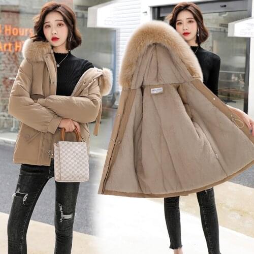 New Cotton-padded Women Short Lamb Hair Pie Jacket Heavy Fur Collar Hooded Down Jacket Thick Warm Parkas Female Outerwear