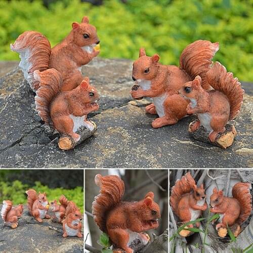 2Pcs Outdoor Garden Animal Squirrel Simulation Micro Landscape Garden Resin Handicraft Ornaments Home Decor Creative Gifts