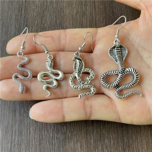 All kinds of retro snake-shaped ear hook pendants are used for fashion mens and womens jewellery connector earrings