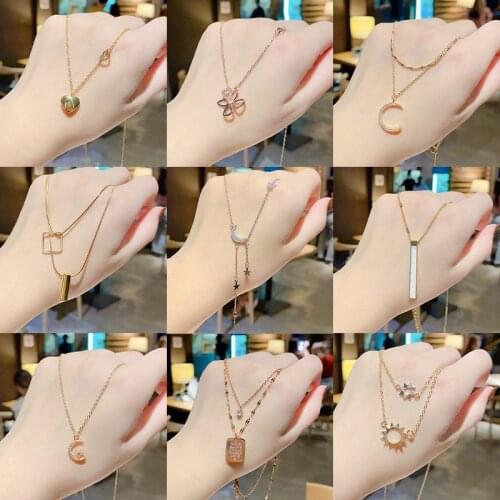 Luokey Ladies Korean Stainless Steel Necklace Fashion Gold Necklace For Women Heart Moon Pendant Necklace Cute Jewelry Wholesale