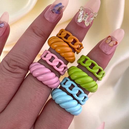 New Ins Threaded Resin Ring Simple Color Spray Paint Hollow Rings For Women Girls Fashion Jewelry Gift