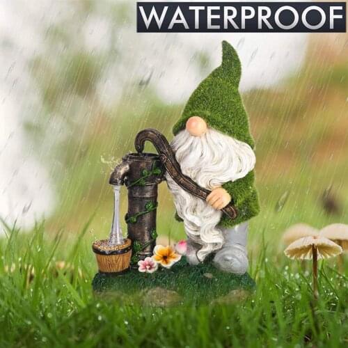 New Dwarf Decoration Weather Resistance Hand-Crafted Multi-color Solar Lighted Garden Dwarf Statue for Balcony Garden Resin