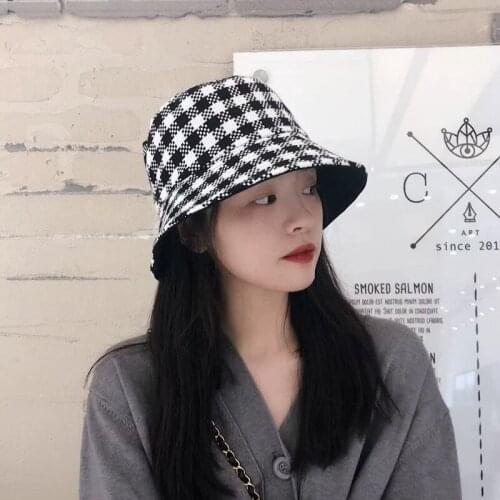 Brand New Bucket Hat 2020 England Style Lattice Double-sided Fishman Hat Women Autumn Winter Outdoor Travel Hat Caps