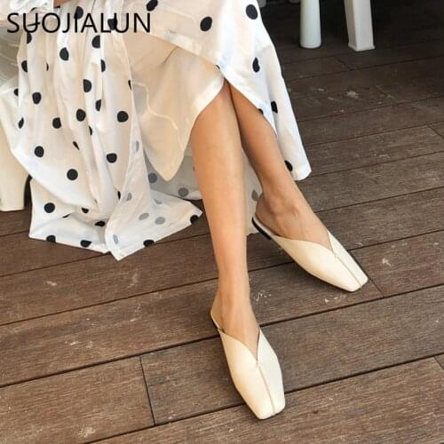 SUOJIALUN 2019 Brand Women Summer Mules Slipper High Quality Soft Slip On Mules Flat Women Casual Sandal Outdoor Beach Slide