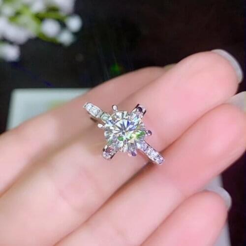 Shiny moissanite ring women engagement ring real 925 silver attractive character girl birthday gift date essential hot selling