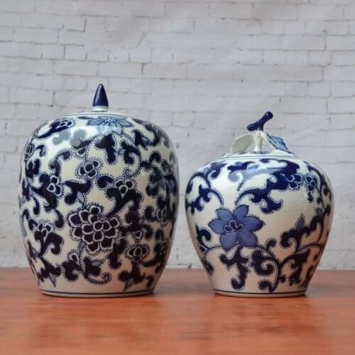 Tao Caicai style of blue and white porcelain decorative pot porcelain jar cover storage tank storage tank model room decoration