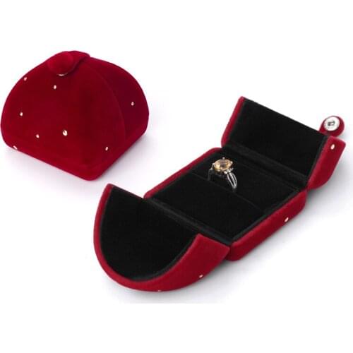 High Quality Red Velet Wedding Rings Jewelry Box For Female Earrings Pendents Bracelet Packaging Gift Cases Jewellery Holder