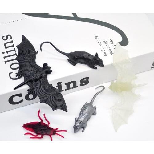 12 simulation plastic cockroach bat mouse halloween decoration house party holiday decoration April Fools day fun toys
