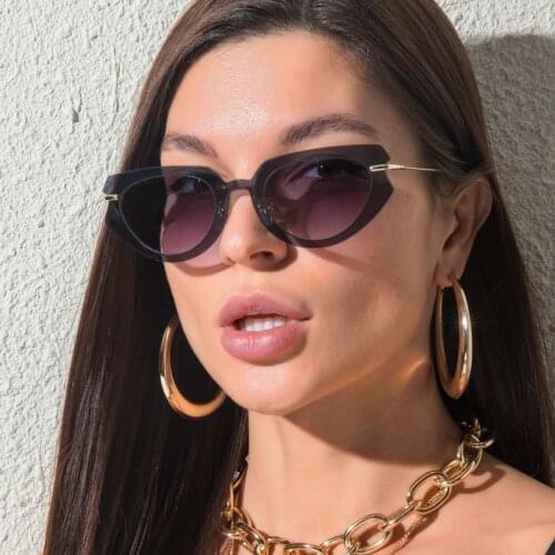 2021 New Fashion Modern Color Sunglasses Women Brand Vintage Cat Eye Sun Glasses Men Cool Hip Hop Shades Female Oculos Feminino