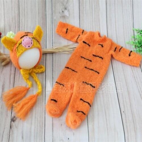 Vintage Baby Boy Clothes Knitted Little Tiger Hat and Footed Romper Set Crochet Infant Bonnet Pants Christmas Santa Bonnet Props