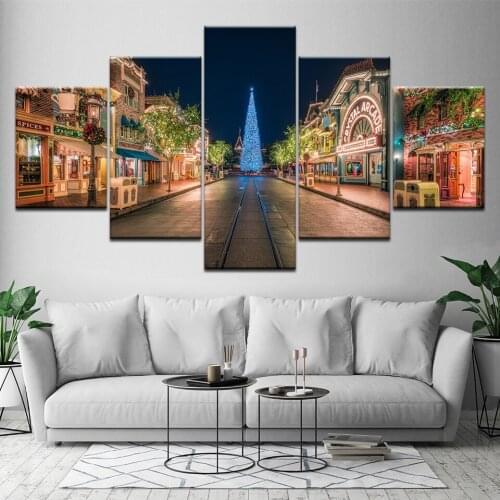 Canvas Painting Christmas tree in city street 5 Pieces Wall Art Painting Modular Wallpapers Poster Print living room Home Decor