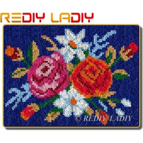 Latch Hook Rug Kit Bouquet of Roses Crocheting Carpet Rug 100% Acrylic Yarn Cushion Mat DIY Carpet Rug Home Decor Arts & Crafts