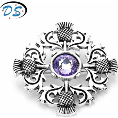 Dongsheng jewelry Scottish Thistle brooch pins women men lapel pin Crystal Cross Thistle Flower Brooches broche Retro cloak pin