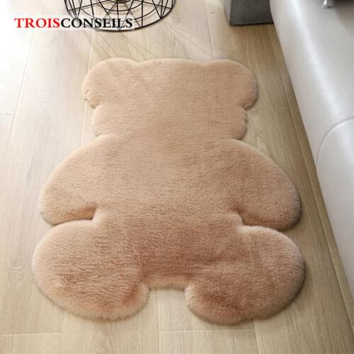TROISCONSEILS Carpets And Rugs