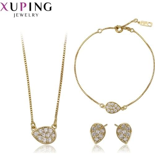 Xuping Fashion Elegant Light Yellow Gold Color Plated Set for Women Imitation Jewelry Sets for Party 62275
