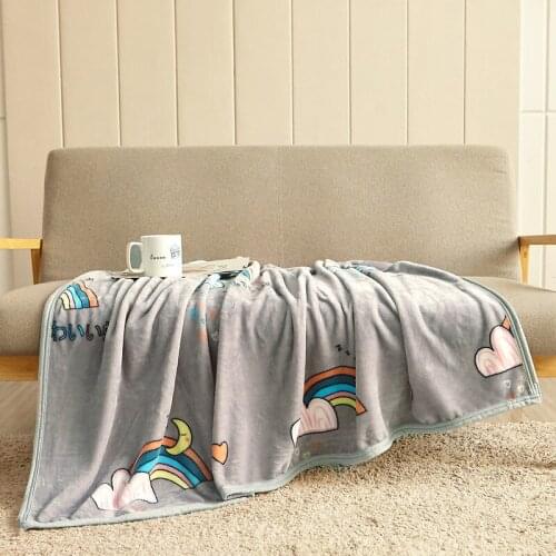 SKFLY Fleece Blankets On The Sofa