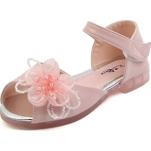 2021 Childrens Korean Fish Mouth Sandals Girls Pearl String Flower Princess Sandals Crystal Soft Bottom Half Sandals Fashion