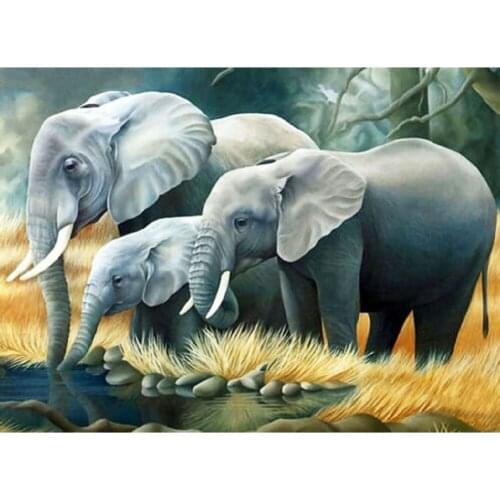 5D DIY Poured Glue Diamond Painting Kits Scalloped Edge Full Drill Round Elephant Family Mosaic Art Animals Handmade Decoration