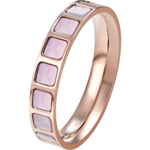 High Grade Product Beautiful And Charming Colored Shell Ring For Woman Titanium Steel Rose Gold Color Woman Gift Love Ring
