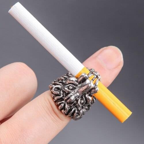 Retro Lion Cigarette Holder Ring Rack Finger Clip Bronze Open 18/19mm Cigarettes Holder Smoking Accessories Gift Drop Shipping