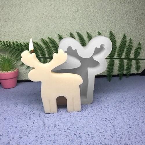 DIY Christmas Deer Aromatherapy Soap Silicone Candle Mold 3D Deer Shaped Plaster Mold Tool for Home Crafts Party Decoration