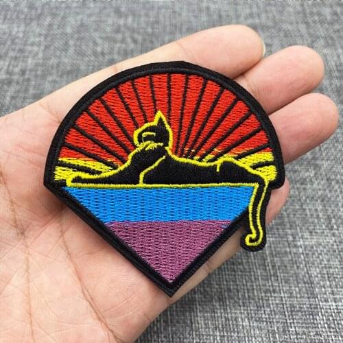 Egyptian cat Embroidered patch Iron On Clothes For Clothing Stickers Wholesale Cartoon Badges Applique DIY Sewing Decorative