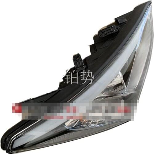 Car headlight assembly 2016-hyu nda isa nta fe 4 Xenon lamp LED headlight front illuminator illuminator LED headlight front bump