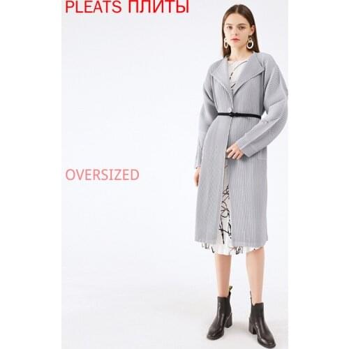 Autumn and Winter New Korean Casual Tooling Thickened Knee Long Coat Solid Color Pleated Horn Sleeve Windbreaker Women Trench