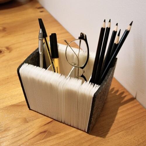 Penholder, desktop, living room, creative personality, multi-function, simple stationery